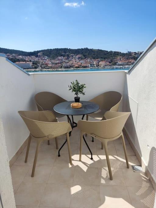 Bird View Apartment Carlissima Trogir Luaran gambar