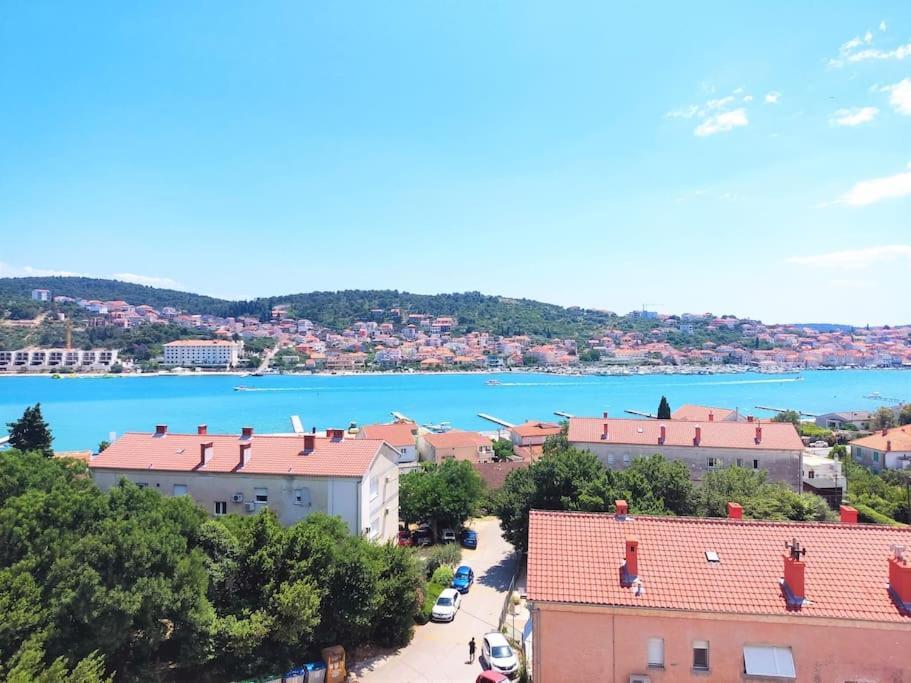 Bird View Apartment Carlissima Trogir Luaran gambar